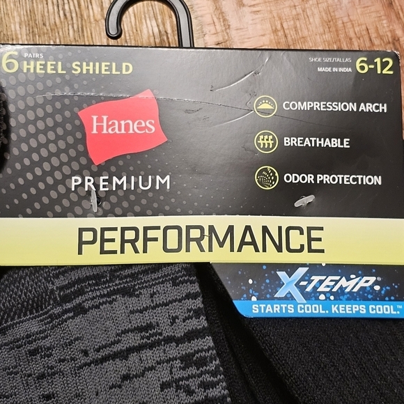 Hanes Premium Performance Socks Sz 6-12 Low Cut Heel Shiel - Picture 2 of 4